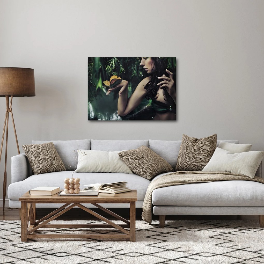 Tablou - Femeia grațioasă cu fluture (70x50 cm)