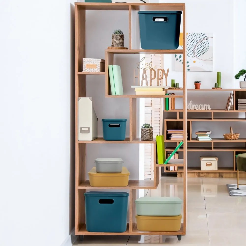 Cutie de depozitare gri din plastic cu capac 35,5x25,5x8 cm – Homéa