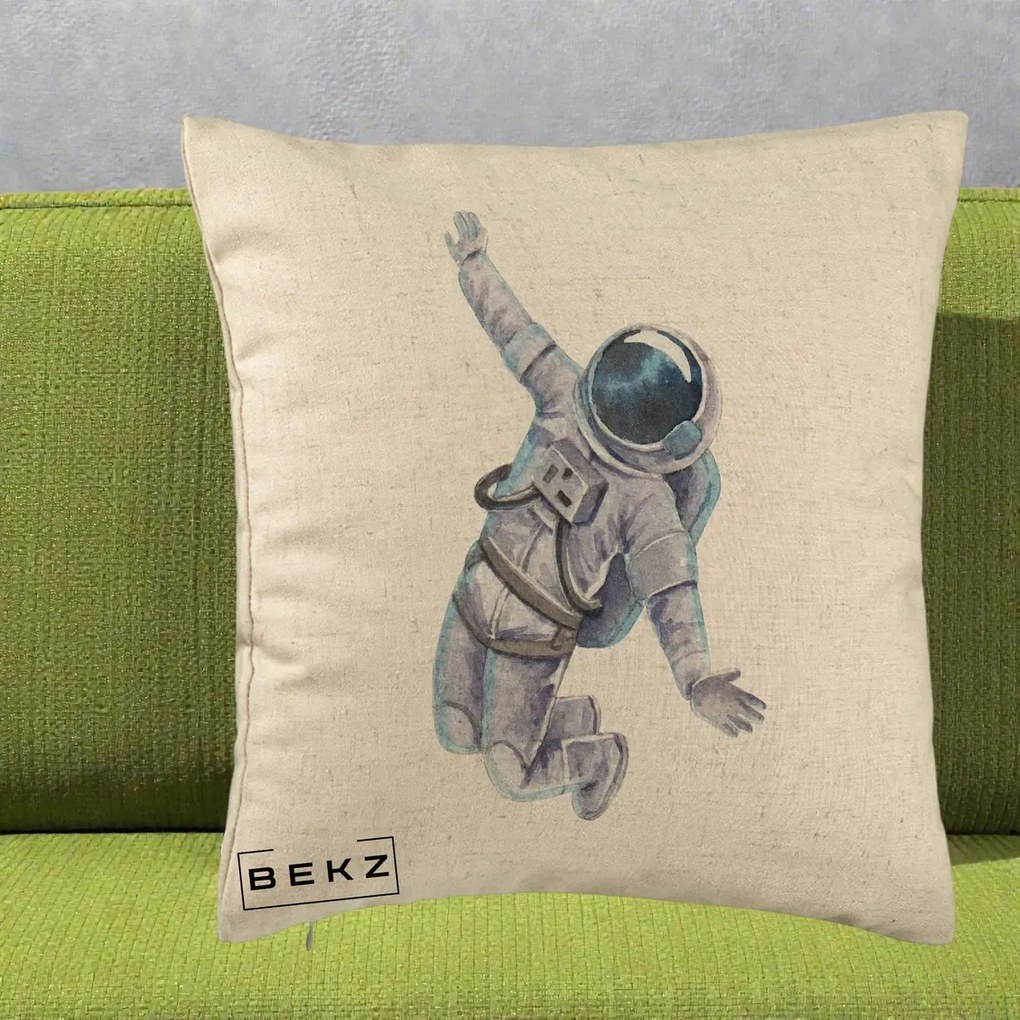 Perna Decorativa Astronaut Acuarela Zbor, 40x40 cm, Bej, Husa Detasabila, Perna Inclusa, BEKZ®
