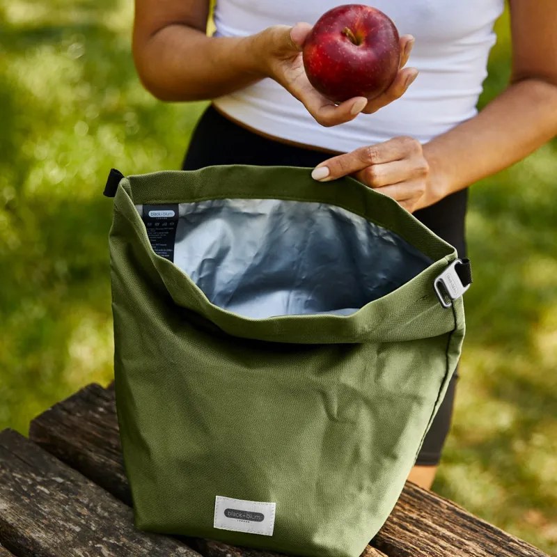 Geanta termoizolanta pentru pranz Black+Blum LBB019, 6,7 L, 33,5 x 15,5 x 31 cm, Impermeabila, Inchidere rulata, Maner de transport, Fara BPA, Verde