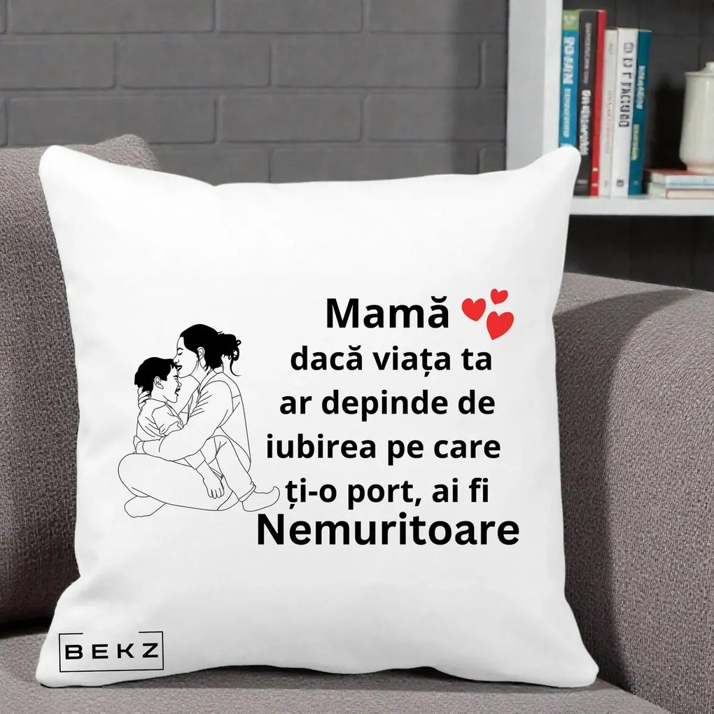 Cadou pentru Mama - Perna Personalizata Mama Nemuritoare Kawaii, 40x40 cm, Alba Mata, Husa Detasabila, Perna Inclusa, BEKZ®