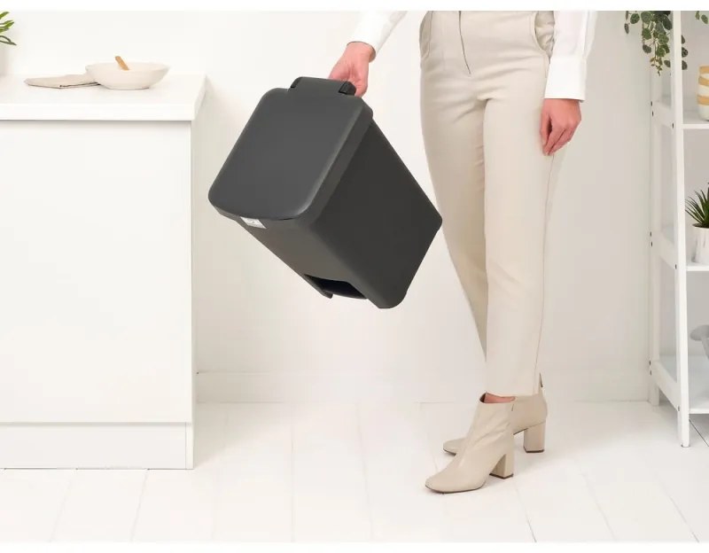 Coș cu pedală Brabantia StepUp 1008482, 25 L, Materiale ecologice, Deschidere mare, Gri închis