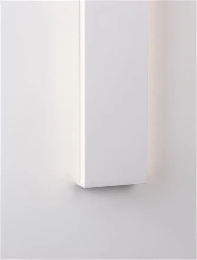 Aplica LED pentru baie cu protectie IP44 SELINE alba L-120cm