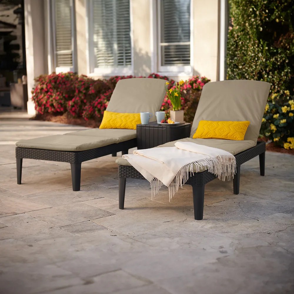 Șezlong de grădină Jaipur cu pernă maro