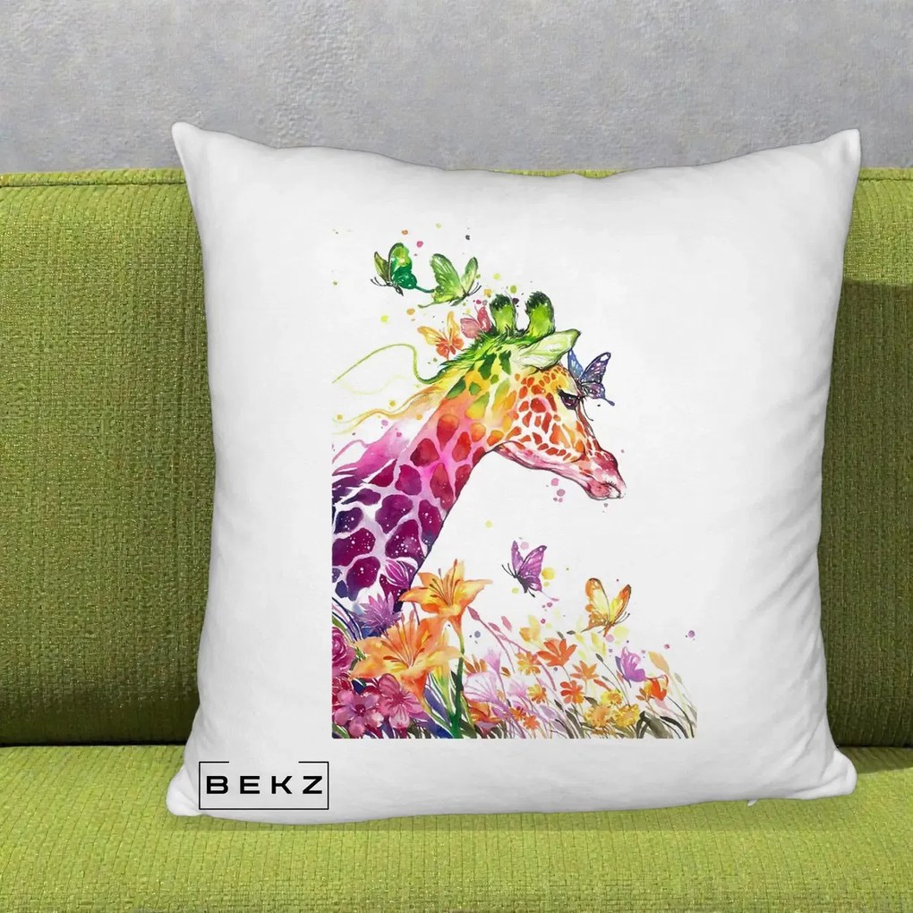 Perna Decorativa Girafa Curcubeu Acuarela, 40x40 cm, Alb Pufos, Husa Detasabila, Perna Inclusa, BEKZ®