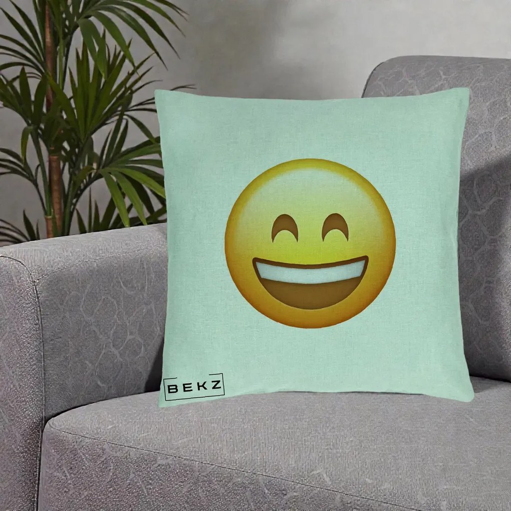 Perna Decorativa Emoji Zambet Mare, 40x40 cm, Verde Menta, Husa Detasabila, Perna Inclusa, BEKZ®