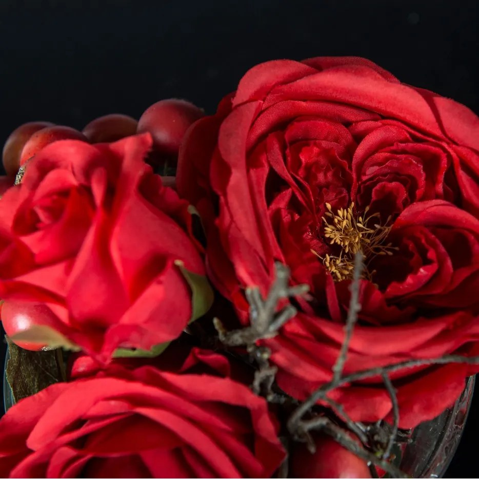 Aranjament floral mic decor festiv design LUX ETERNITY RED FRUIT BOUQUET 1142314.30