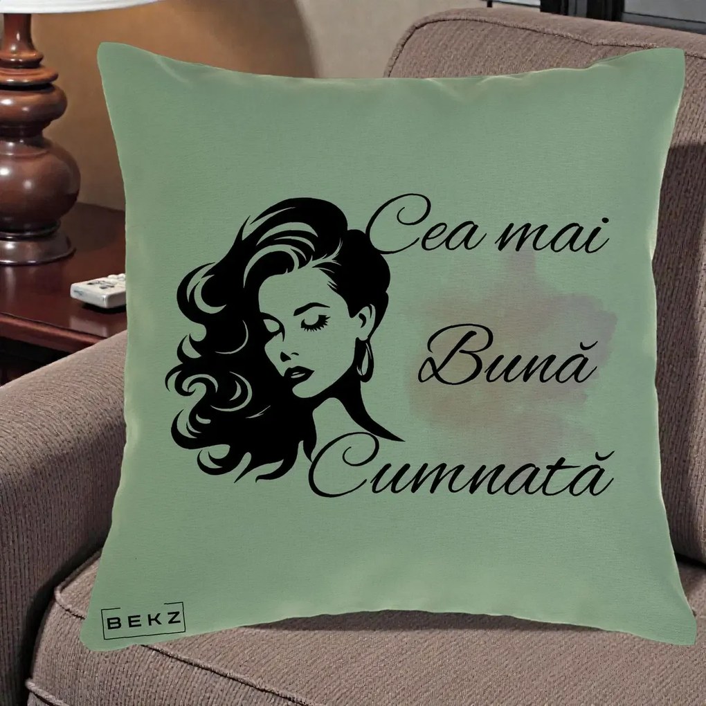Cadou pentru Cumnata - Perna Personalizata Cea mai Buna Cumnata cu Silueta Dama si Pete Roz, 40x40 cm, Verde, Husa Detasabila, Perna Inclusa, BEKZ®