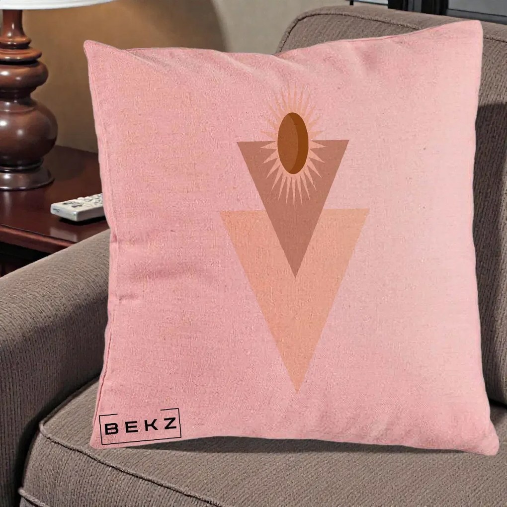 Perna Decorativa Boho Sun cu Triunghiuri Bej si Oval Solar, 40x40 cm, Roz, Husa Detasabila, Perna Inclusa, BEKZ®
