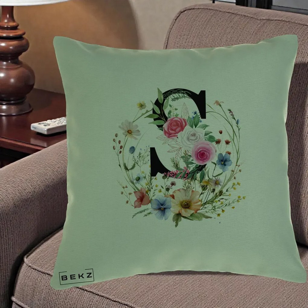 Cadou Personalizat - Perna Personalizata Monogram Litera S cu Flori Acuarela, 40x40 cm, Verde, Husa Detasabila, Perna Inclusa, BEKZ®