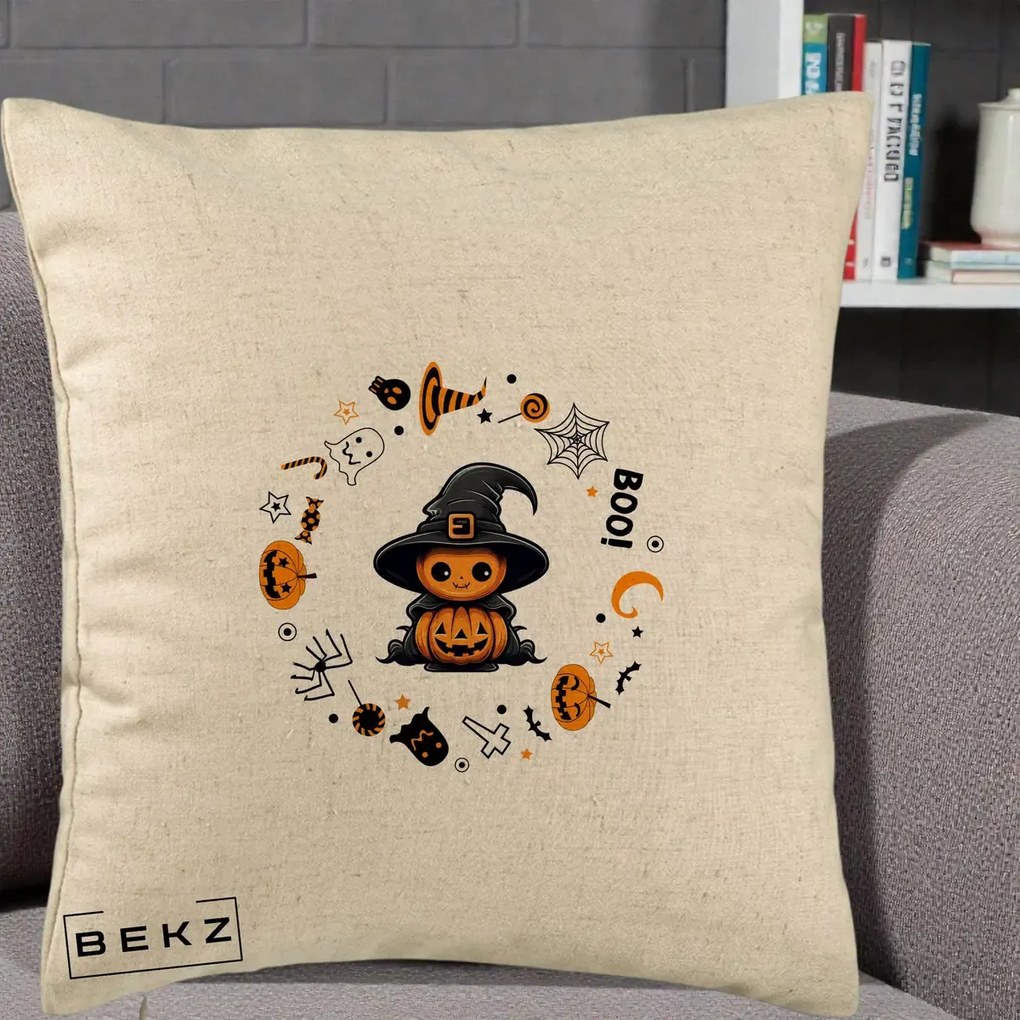 Perna Decorativa Halloween Dovleac Vrajitor Boo cu Simboluri, 40x40 cm, Bej, Husa Detasabila, Perna Inclusa, BEKZ®