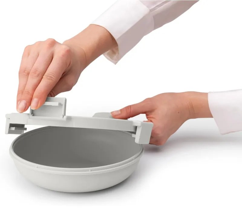 Cutie pentru alimente Brabantia Make&Take 1006301, 1 L, Inchidere ermetica, Fara BPA, Gri deschis