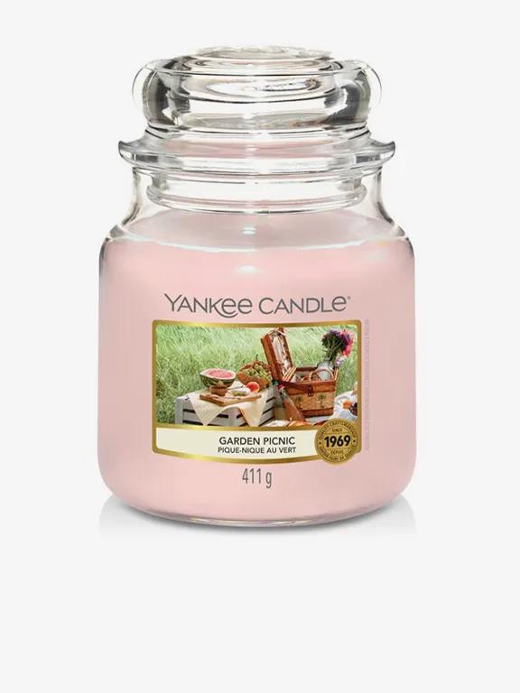 Yankee Candle roz parfumata lumanare Garden Picnic Classic mijlocie