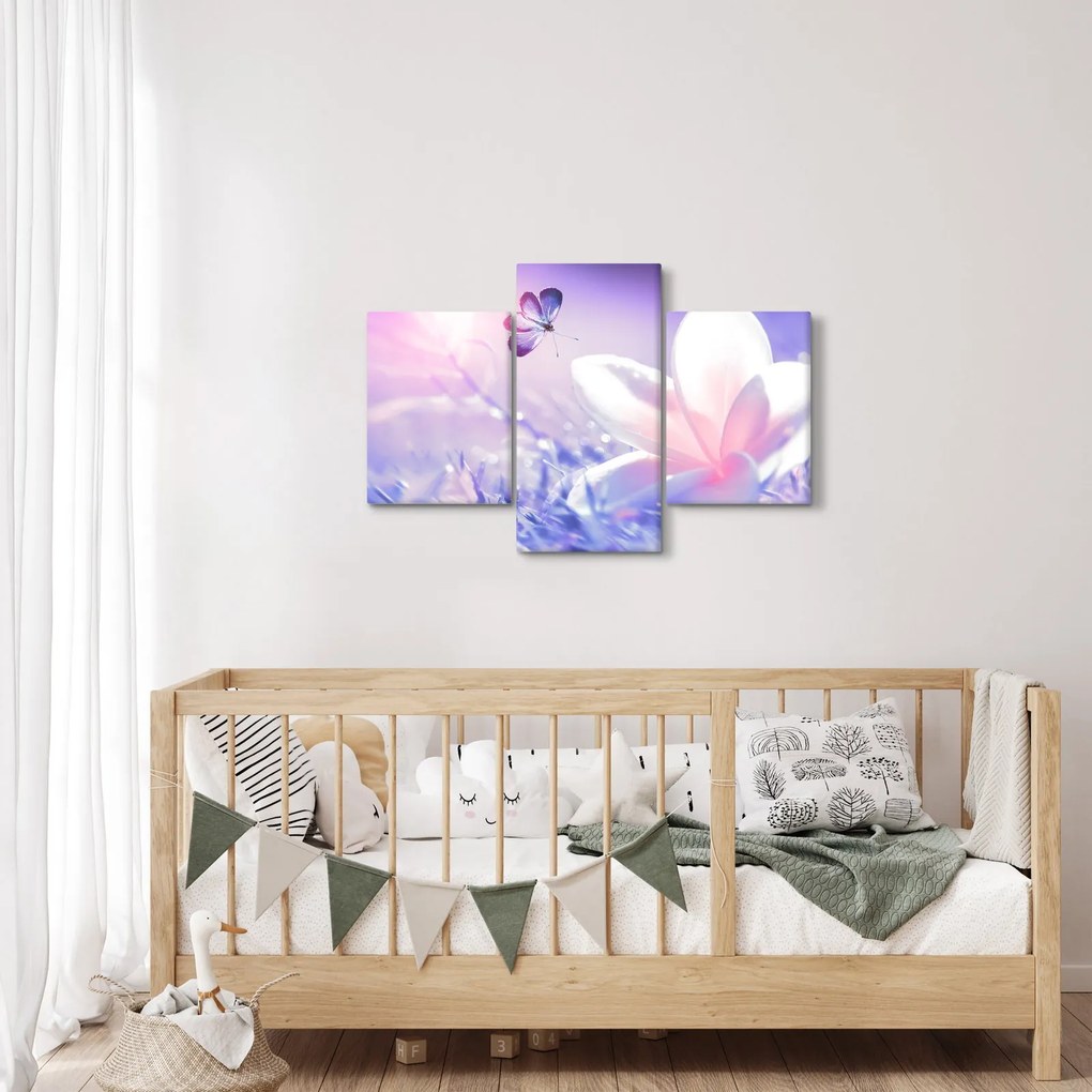 Tablou - Fluture lângă floare (90x60 cm)