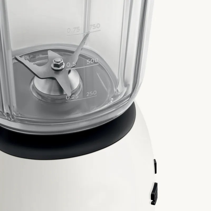 Blender Smeg Porsche BLF03PCWEU, 800 W, 1,5 l, 18 000 rpm, 4 programe, 4 viteze + Impuls, Otel inoxidabil, Alb