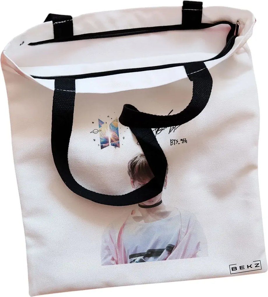 Sacosa de Panza pentru Cumparaturi, Geanta Tote, model BTS Jungkook 2, Cu fermoar, 38x34.5 cm, Alba, BEKZ®