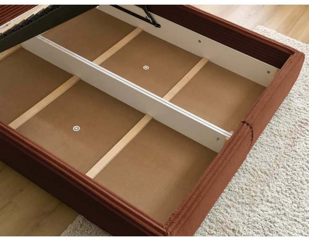 Pat matrimonial cărămiziu tapițat cu spațiu de depozitare cu somieră 160x200 cm Jade – Bobochic Paris