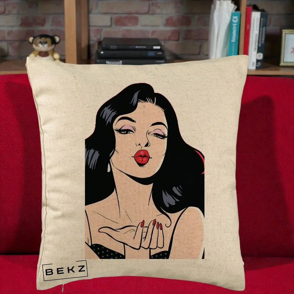 Perna Decorativa Femeie Pop-Art Kiss, 40x40 cm, Bej, Husa Detasabila, Perna Inclusa, BEKZ®