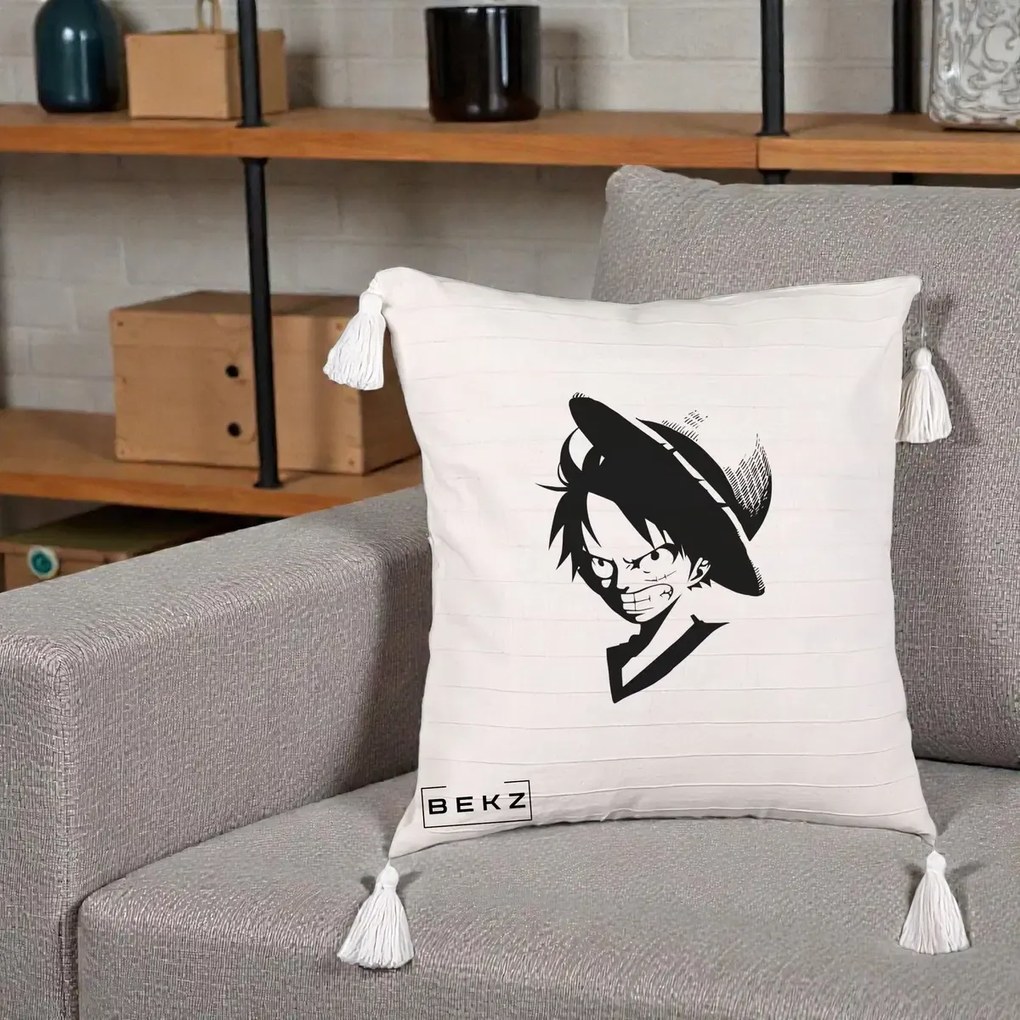 Perna Personalizata One Piece Luffy Silueta Alb-Negru, 40x40 cm, Bej cu Franjuri, Husa Detasabila, Perna Inclusa, BEKZ®