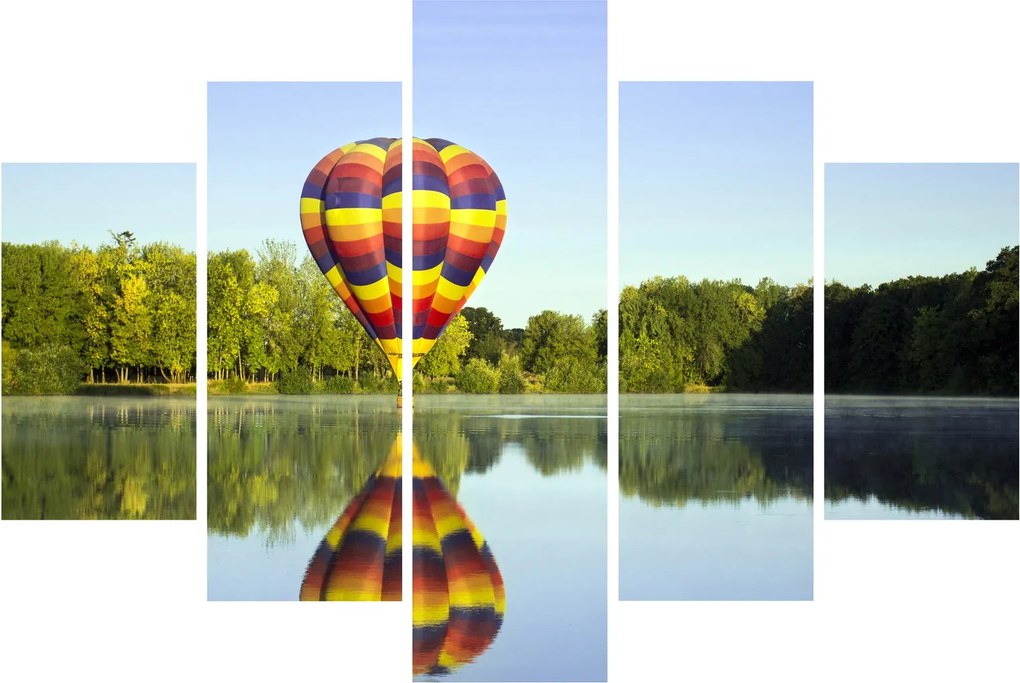 Tablou cu balon cu aer cald pe un lac (150x105 cm)