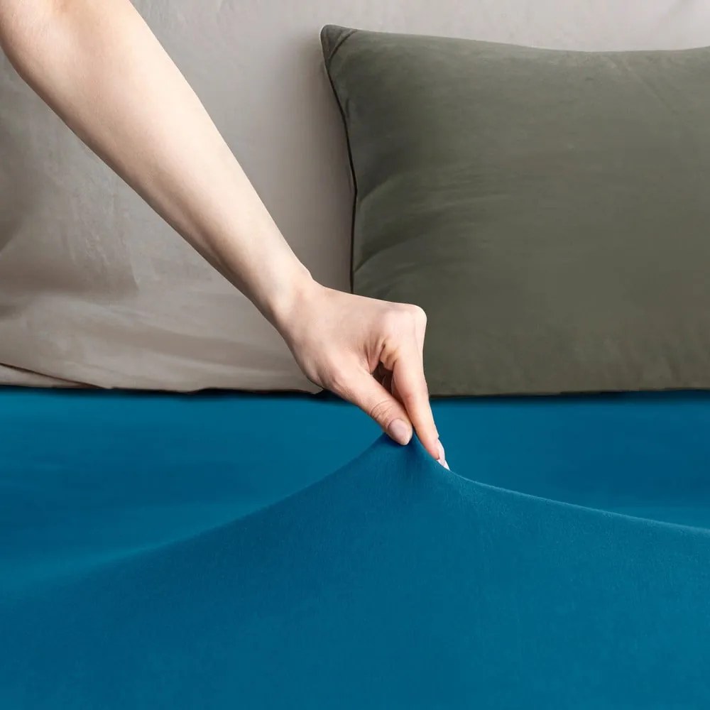 Cearceaf petrol din jerseu cu elastic 220x200 cm Amber – Restilo