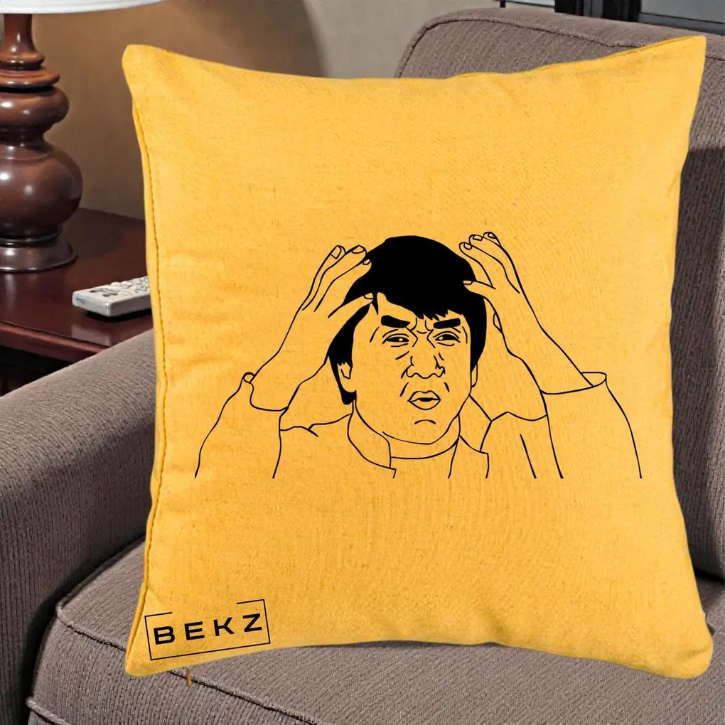 Perna Decorativa Jackie Chan WTF, 40x40 cm, Galben, Husa Detasabila, Perna Inclusa, BEKZ®