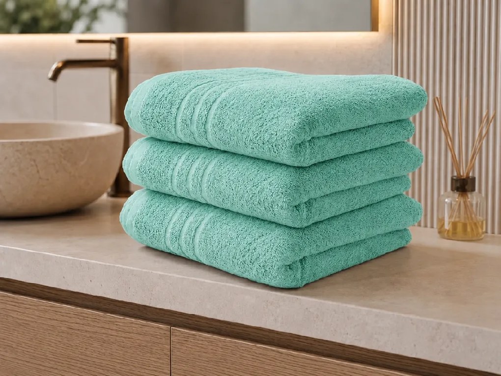 Prosop de baie CLASSIC COLOR 70 x 140 cm mentol, 100% bumbac