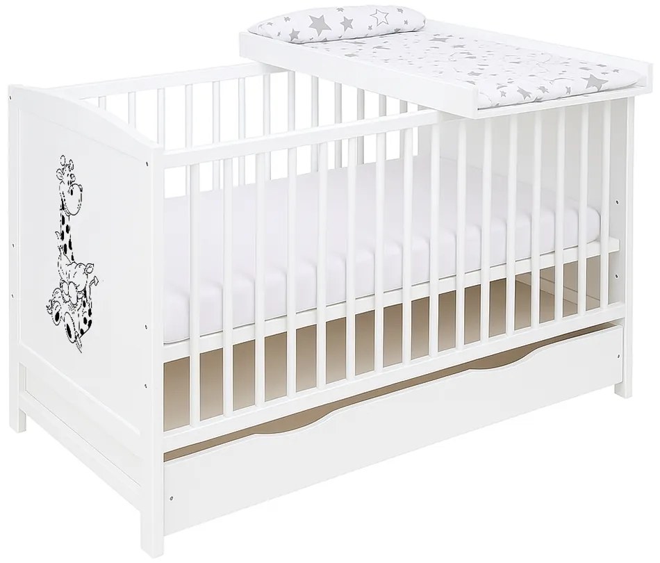 Patut din lemn masiv 120x60 cm Bria alb cu sertar, masuta infasat din lemn si salteluta bumbac impermeabila incluse, reglabil pe 3 nivele, certificat EN71