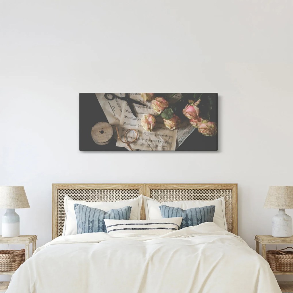 Tablou cu note muzicale și trandafiri (120x50 cm)