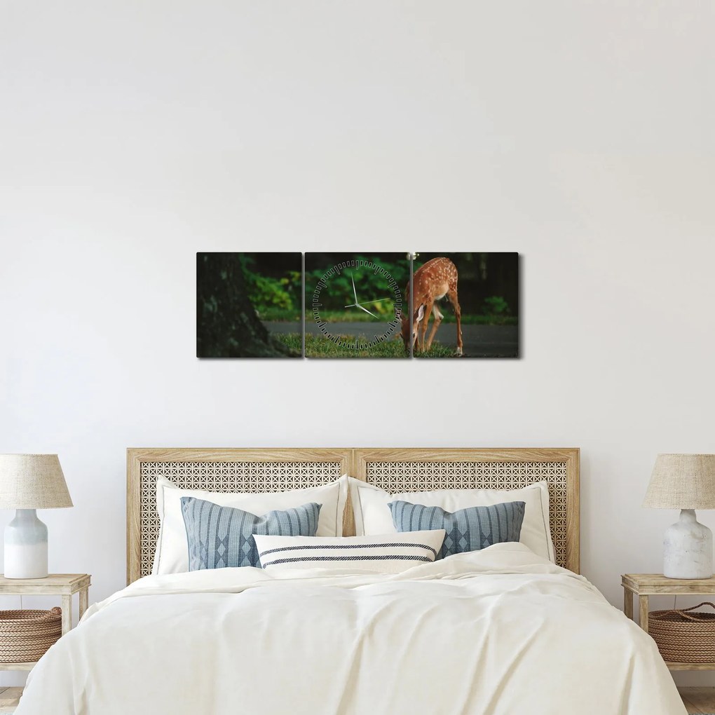 Tablou cu pui de cerb (cu ceas) (90x30 cm)