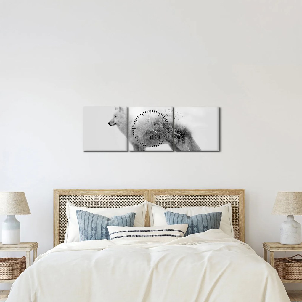 Tablou - Lupul arctic oglindit în peisajul sălbatic, alb-negru (cu ceas) (90x30 cm)