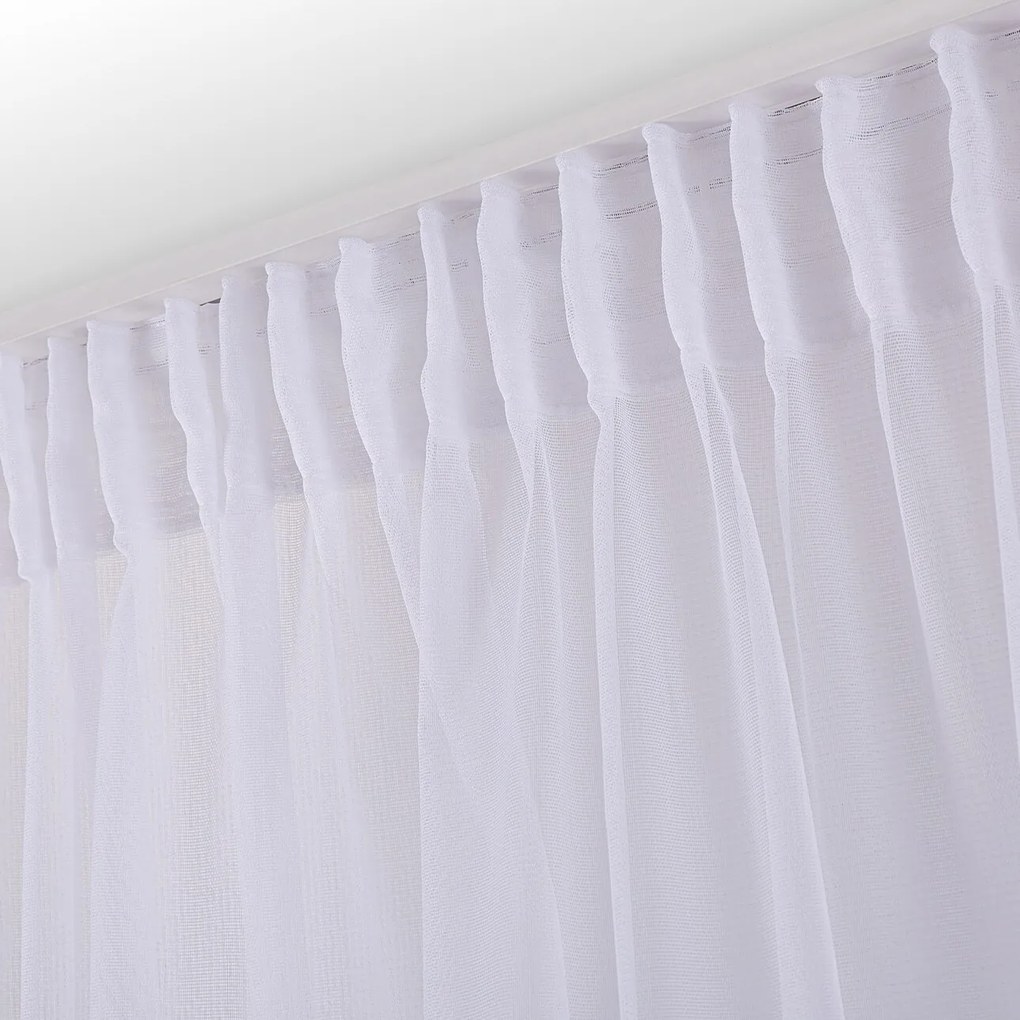 Draperie cu banda