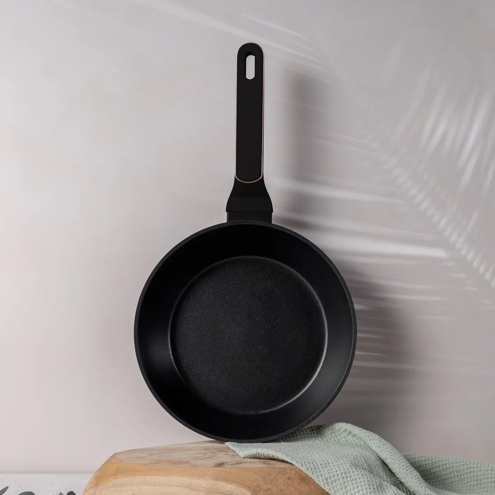 BerlingerHaus Set de vase cu suprafață din titan Black Rose, 10 piese