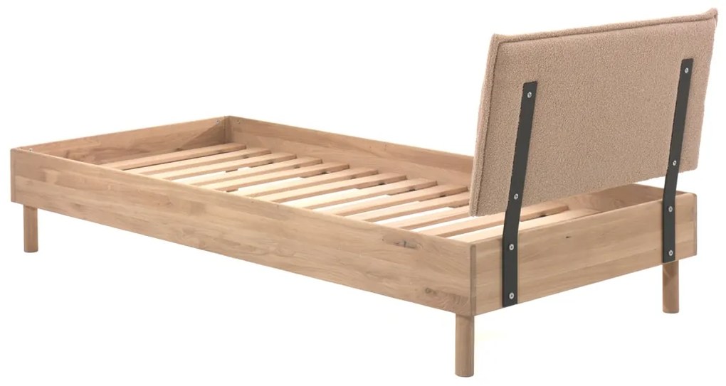 Set FORREST OAK format dintr-un Pat copii (90 x 200 cm) și o noptieră.