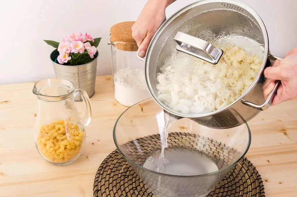 Oală G21 Gourmet Magic cu sita si capac,oţel inoxidabil-28cm