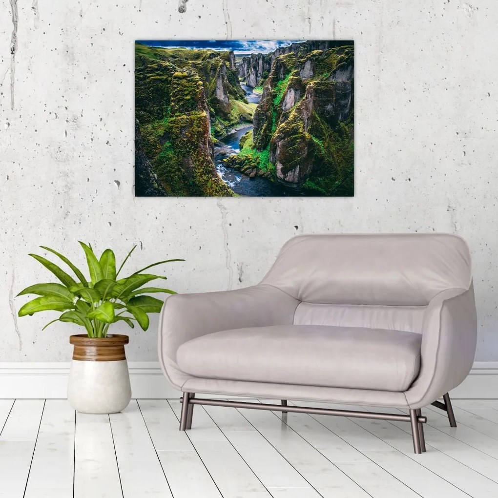 Tablou pe sticlă - Râu într-o vale stâncoasă (70x50 cm)