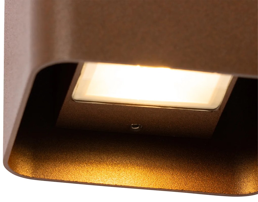 Lampa de perete moderna maro ruginiu cu LED IP54 pătrat - Evi