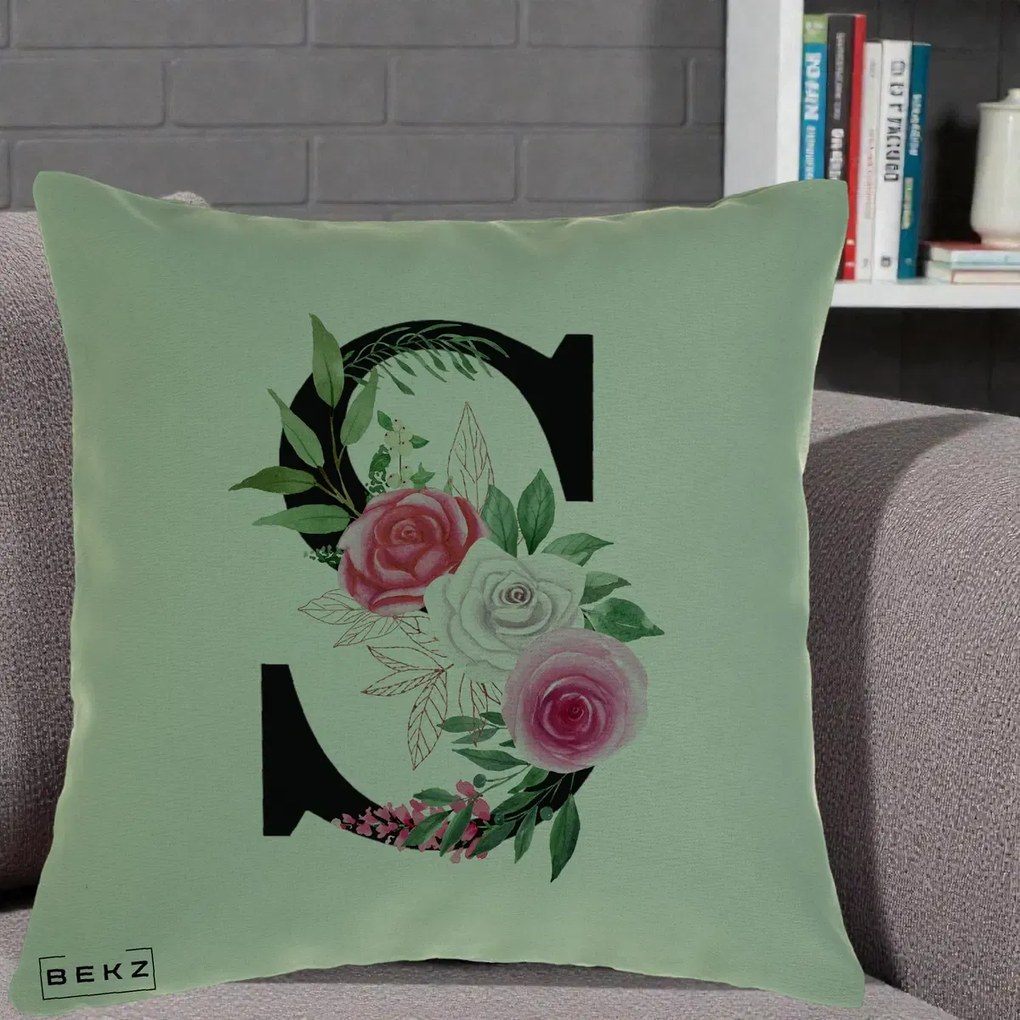 Cadou Personalizat - Perna Personalizata Monograma Florala Litera S, 40x40 cm, Verde, Husa Detasabila, Perna Inclusa, BEKZ®