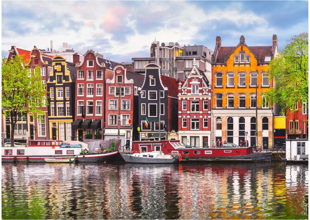 Tablou pe sticlă - Amsterdam, case de dans (70x50 cm)