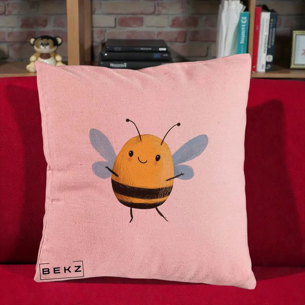 Perna Decorativa Buburuza pe Trifoi cu Patru Foi, 40x40 cm, Roz, Husa Detasabila, Perna Inclusa, BEKZ®