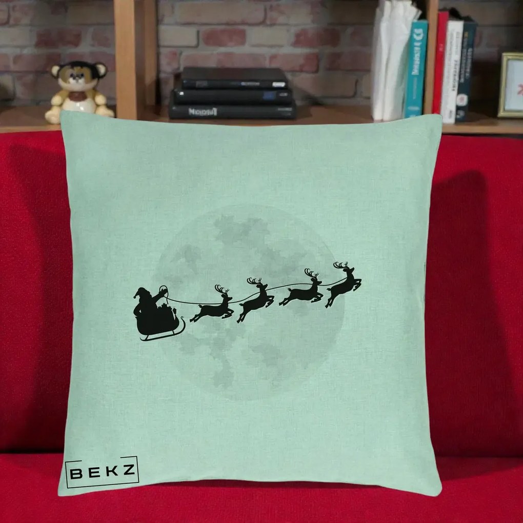 Perna Decorativa Mos Craciun Sanie Luna, 40x40 cm, Verde Menta, Husa Detasabila, Perna Inclusa, BEKZ®