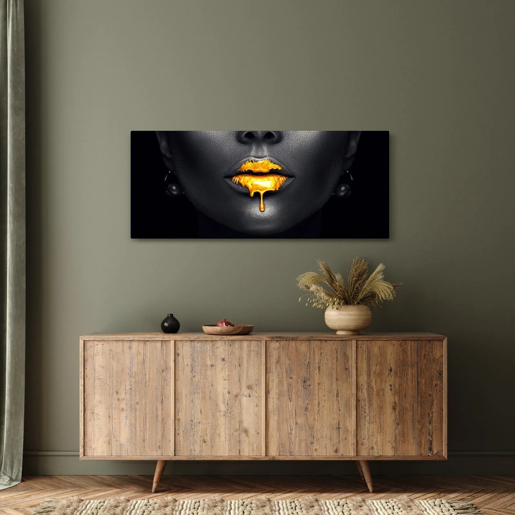 Tablou - Buzele femeii (120x50 cm)