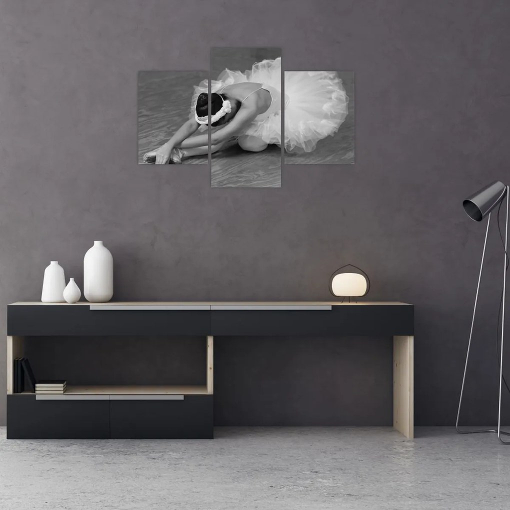 Tablou - Balerină, alb-negru (90x60 cm)