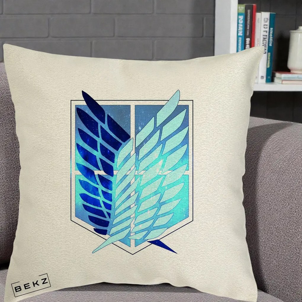 Perna Personalizata Attack on Titan Wings of Freedom, 40x40 cm, Ecru, Husa Detasabila, Perna Inclusa, BEKZ®