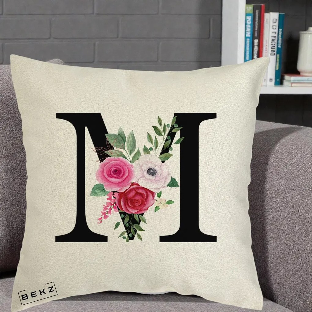 Cadou Personalizat - Perna Personalizata Monograma Florala Litera M cu Trandafiri si Anemona, 40x40 cm, Ecru, Husa Detasabila, Perna Inclusa, BEKZ®