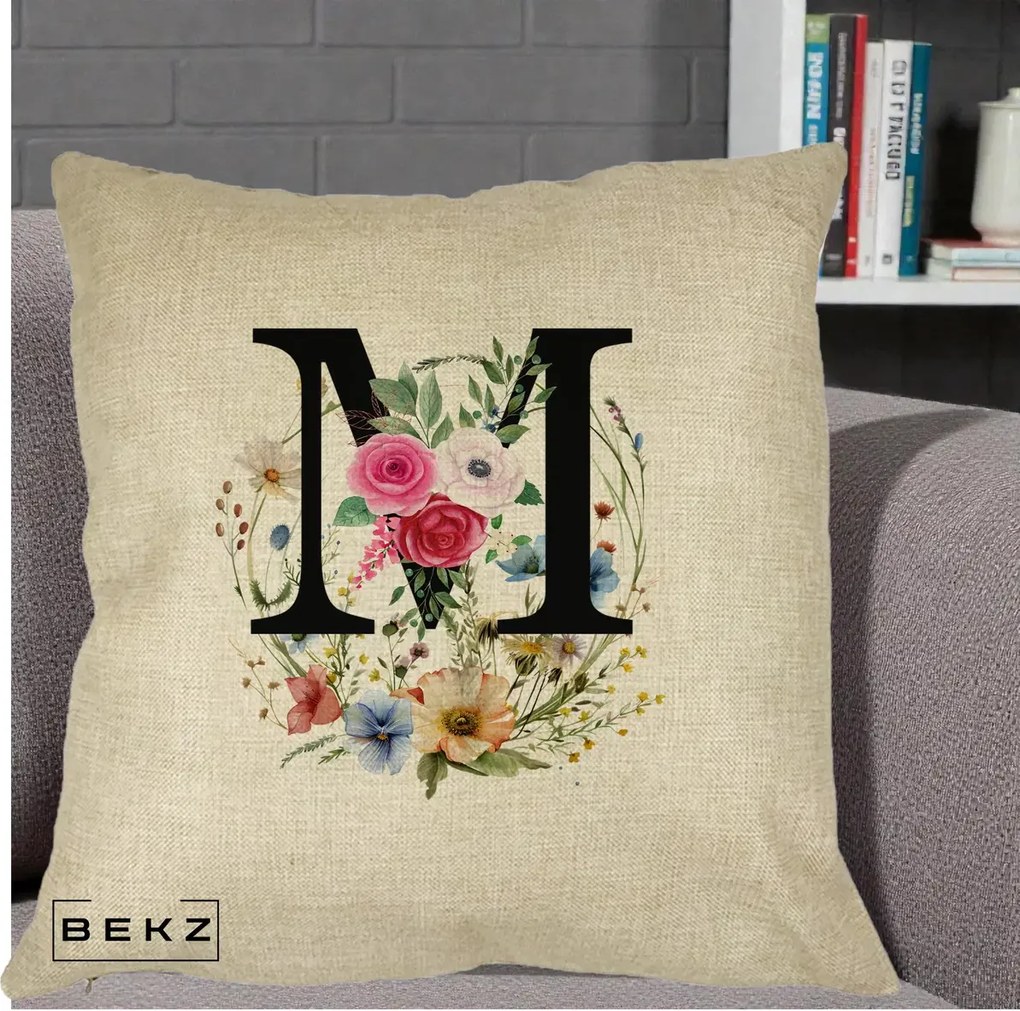 Cadou Personalizat - Perna Personalizata Monogram Litera M cu Flori Acuarela, 40x40 cm, Crem, Husa Detasabila, Perna Inclusa, BEKZ®
