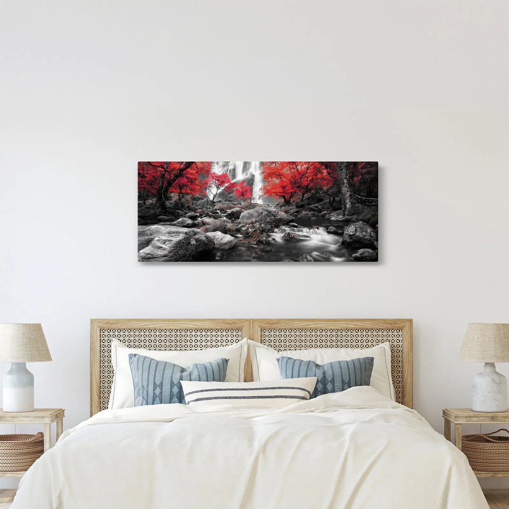 Tablou - Cascade în peisajul de toamnă (120x50 cm)