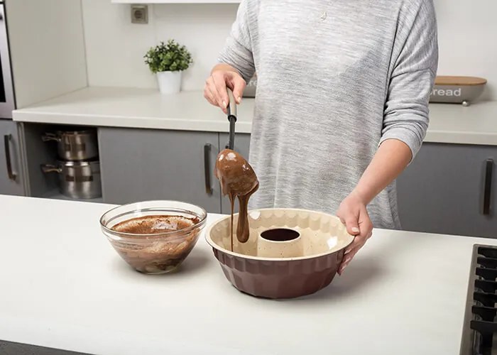 Forma bundt (guguluf) 27 cm cu invelis ceramic antiaderent Terrestrial NAVA NV 103 056