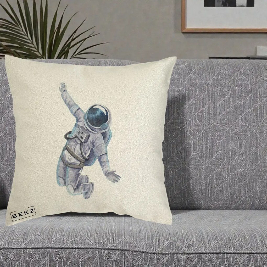 Perna Decorativa Astronaut Acuarela Zbor, 40x40 cm, Ecru, Husa Detasabila, Perna Inclusa, BEKZ®