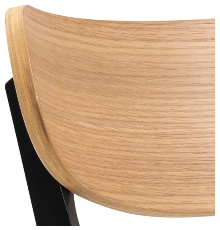 Scaun de dining cu elemente în decor de stejar Actona Roxby, negru